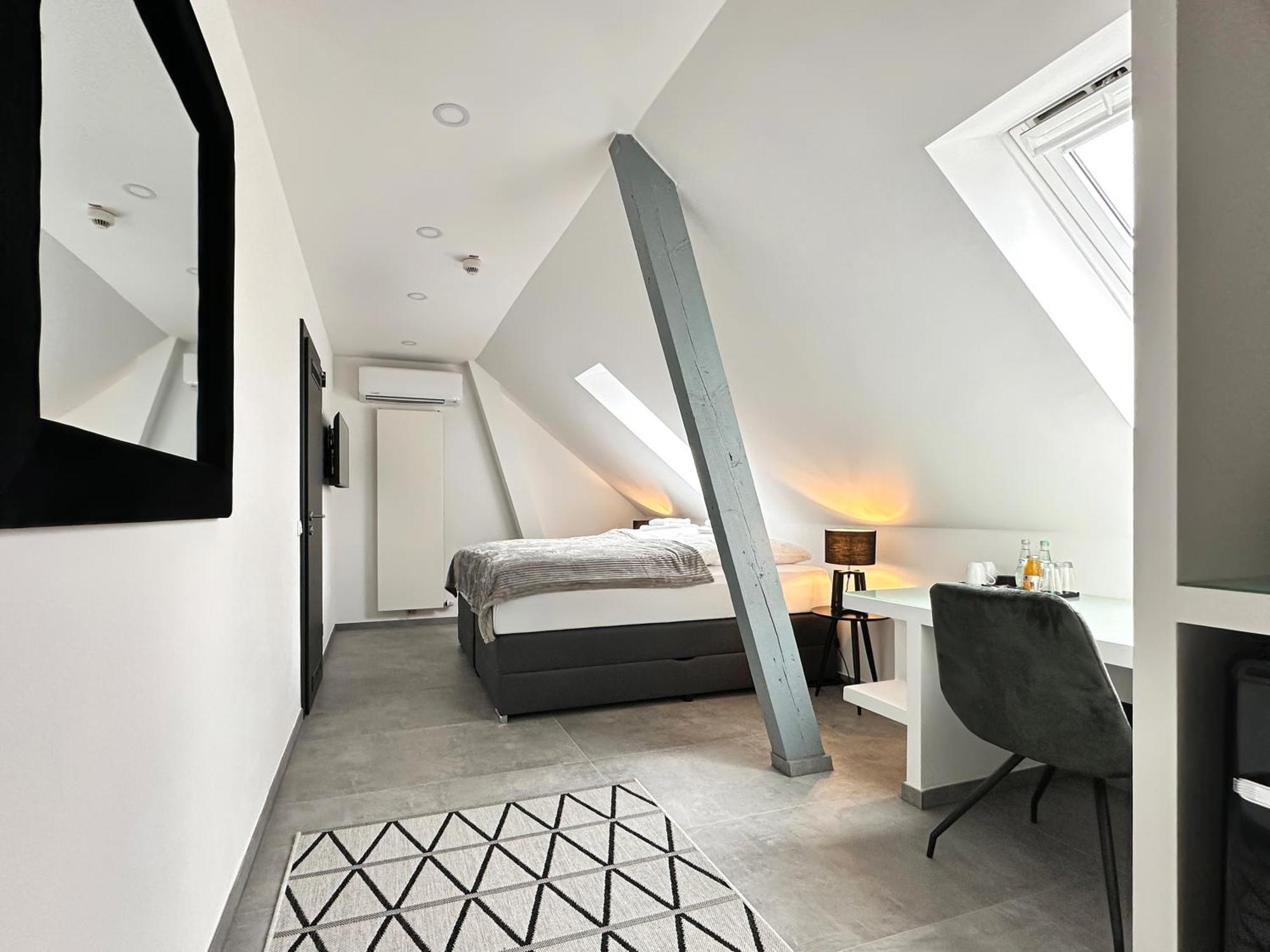 Si-View Doppelzimmer Siegen Zimmer 15 - Hotel Екстер'єр фото